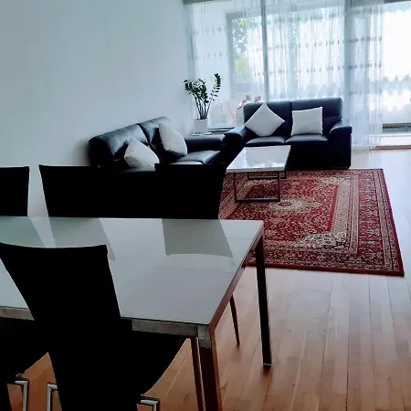 아파트 Beautiful 5-bed In Lystrup-aarhus *